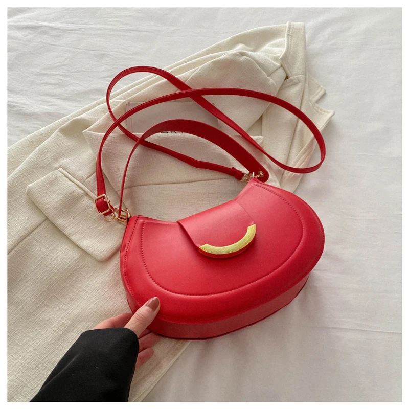 Round Curve Crossbody Bag