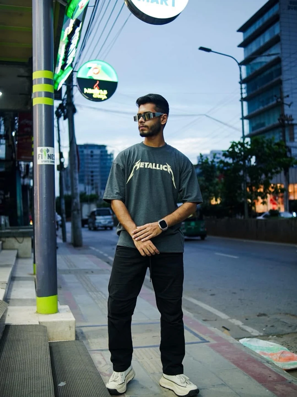 Metalica Oversized tshirt - Image 3
