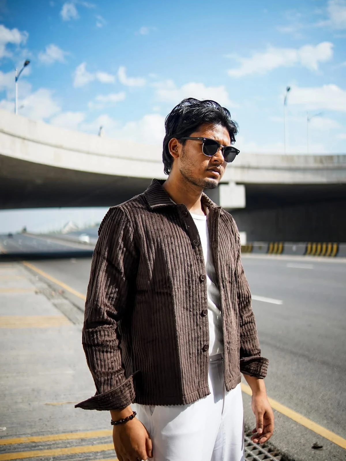 Corduroy shirt in Coffee - Image 4