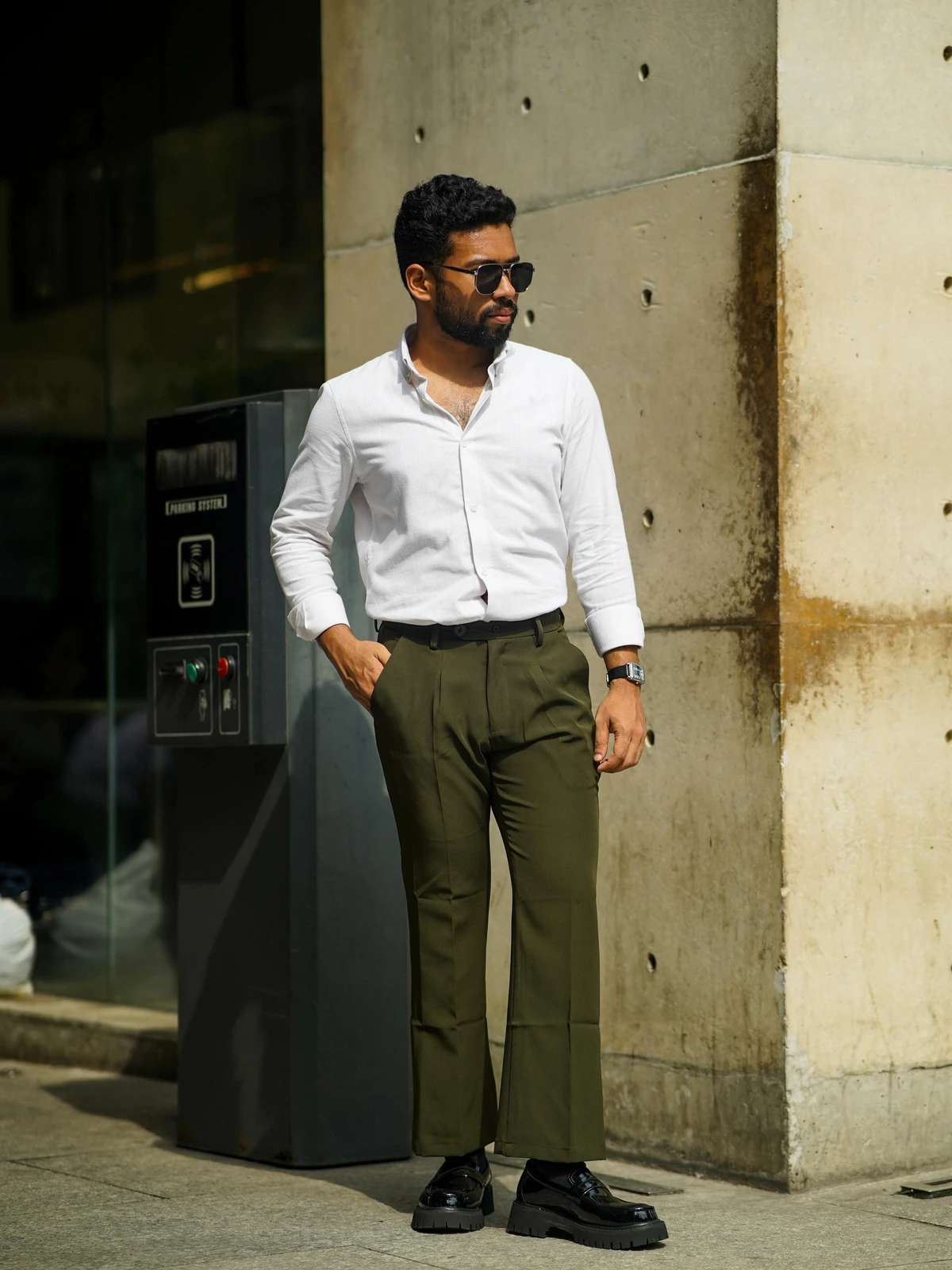 Formal flare bootcut pants - Olive (unisex) - Image 3