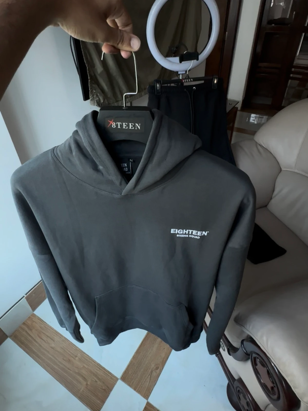 Grey oversized hoodie - Image 6