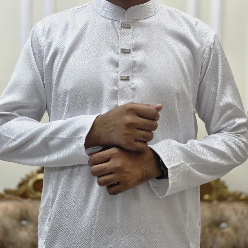 Katan Panjabi - White D