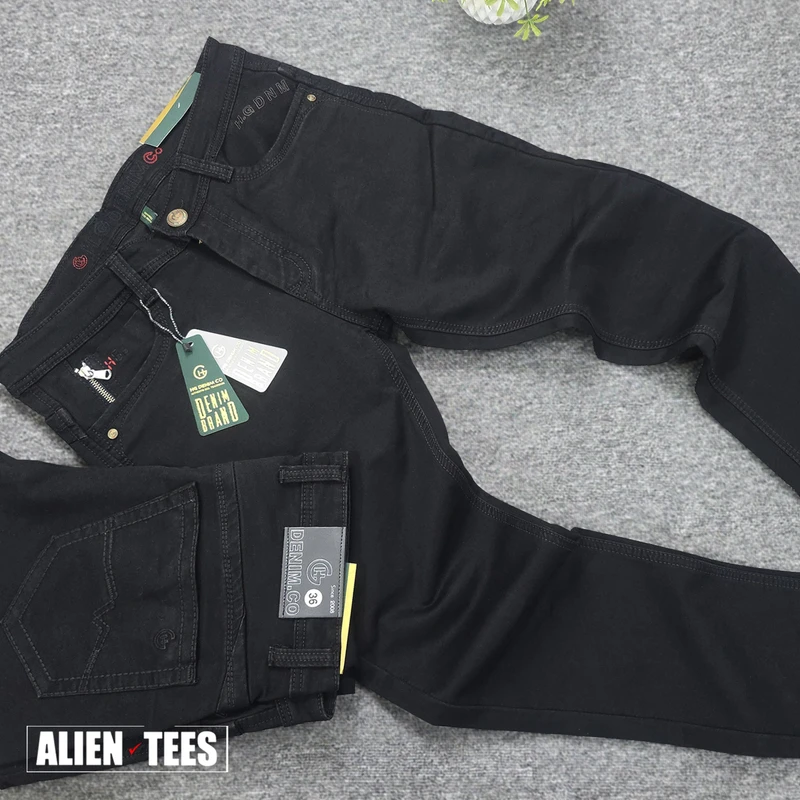 2J113 Eerie Black - Wash Rawline Denim