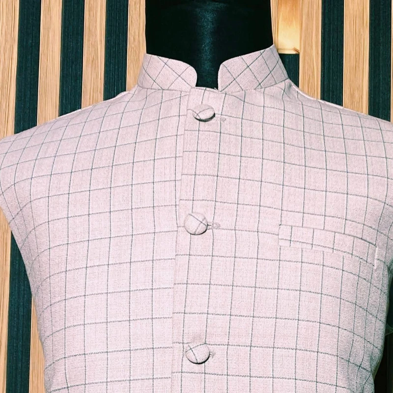 C1 100% ইমপোর্টেড ইন্ডিয়ান সুট কাপড়( কালার ক্রিম)