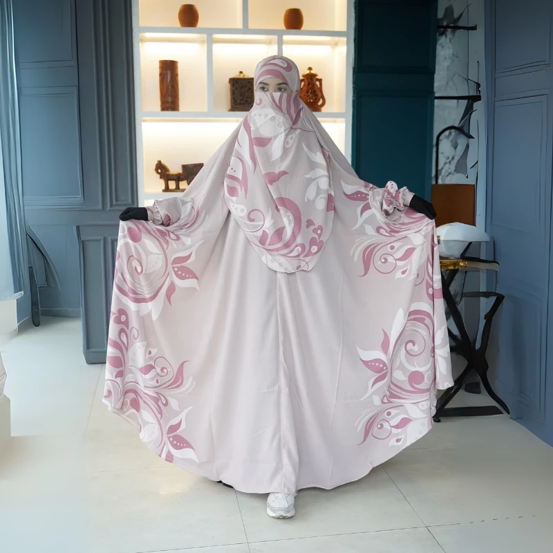 LUXURY ABAYA..CODE : 19
