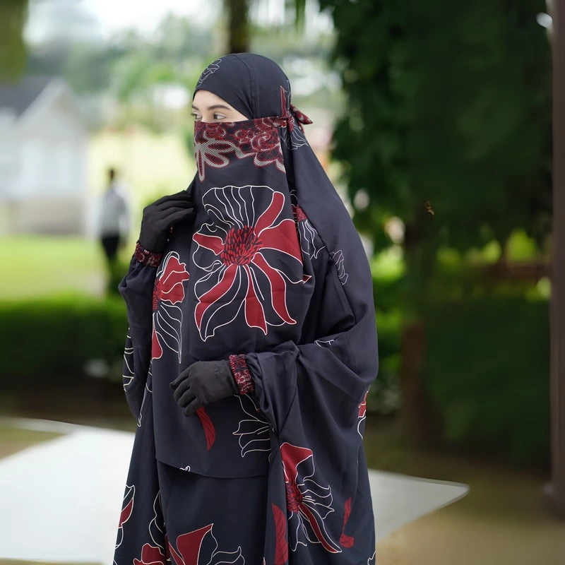 LUXURY KHIMAR.. CODE 022