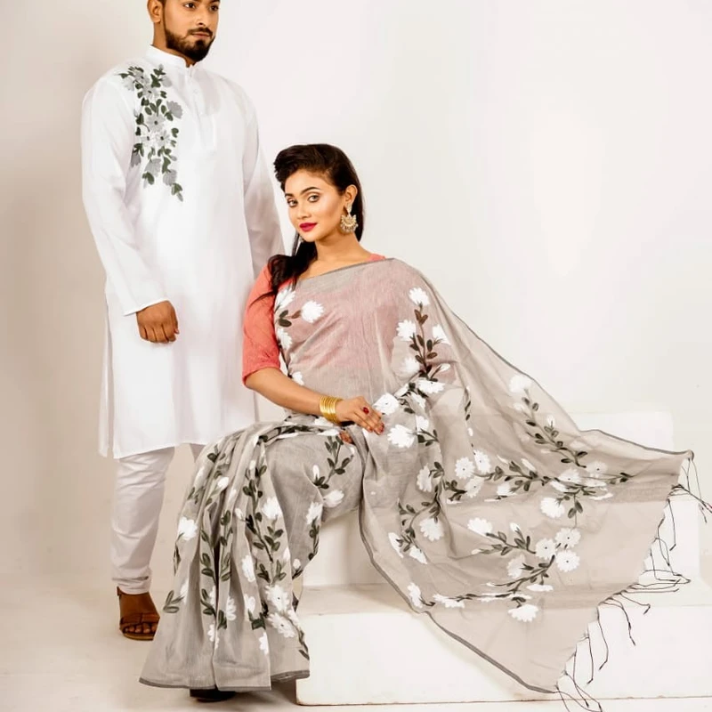 হ্যান্ড প্রিন্ট শাড়ি পান্জাবী ম্যাচিং কাপল সেট (137)