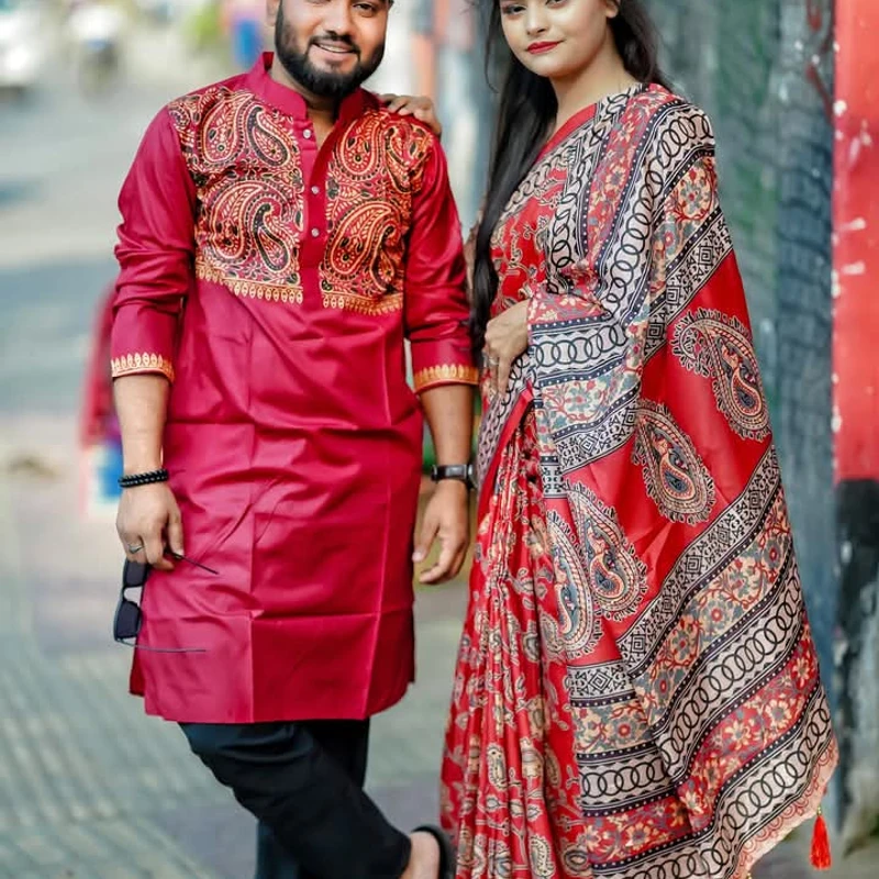ম্যাচিং কাপল সেট শাড়ি পাঞ্জাবিতে ডিজিটাল প্রিন্ট (415) - Image 4