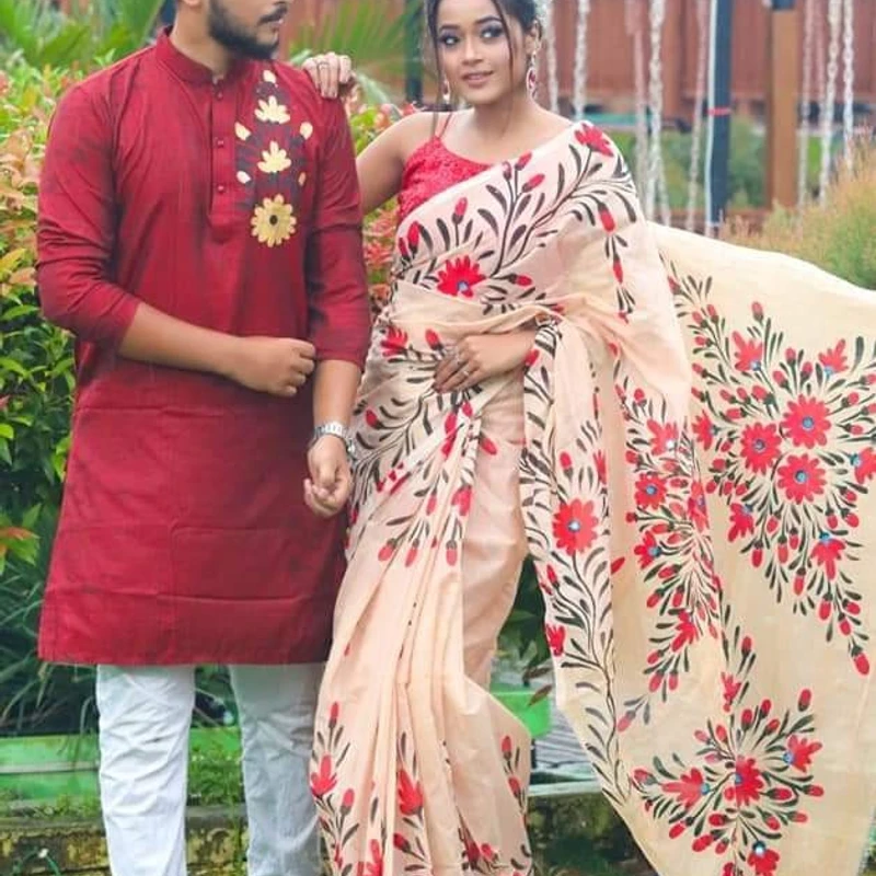 হ্যান্ড প্রিন্ট শাড়ি পান্জাবী ম্যাচিং কাপল সেট (133)