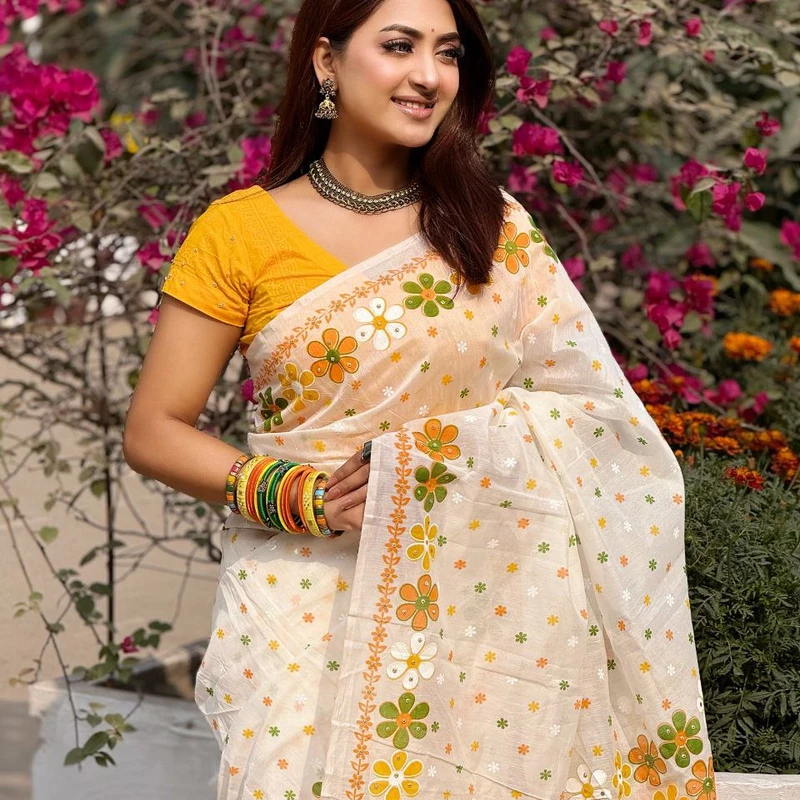 প্রিমিয়াম সিল্ক জামদানি শাড়ী + ব্লাউজ পিছ (কোড-231) - Image 10