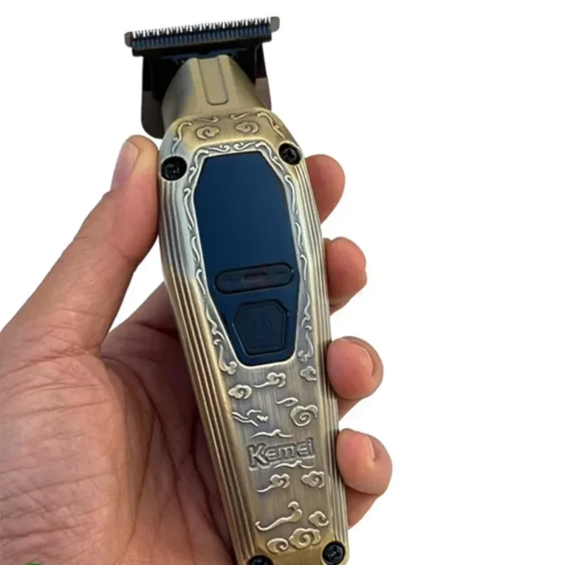 Sharp stainless steel blades for clean, precise trimming Adjustable length settings for versatile styling Rechargeable battery with cordless use Ergonomic and lightweight design for ease of use Ideal for both haircuts and beard grooming What's in the Box: Kemei KM-1575 Clipper Guide combs Cleaning brush Charging cable User manual