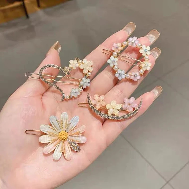 Colorful crystal flower four- hairpin set - Image 5