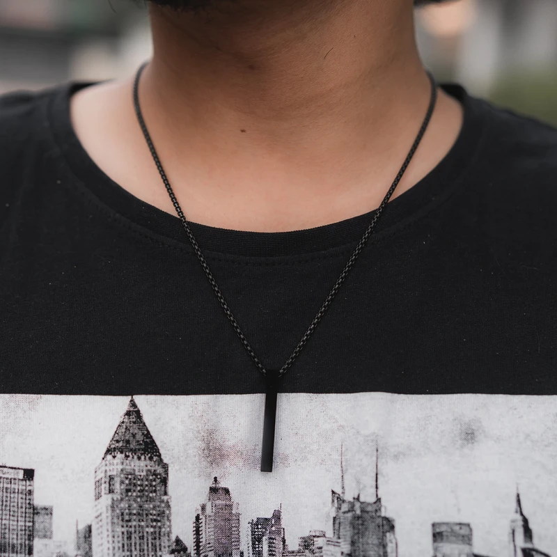 Men style Locket (Black & Silver Edition) - Thumbnail 3