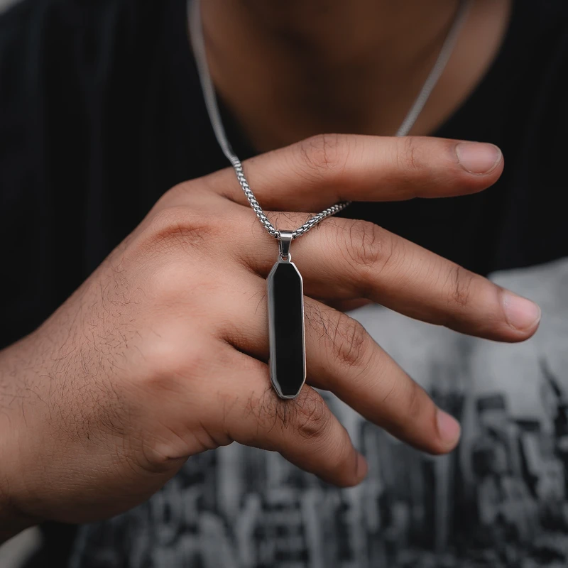 Modern Minimalist Pendant Necklace