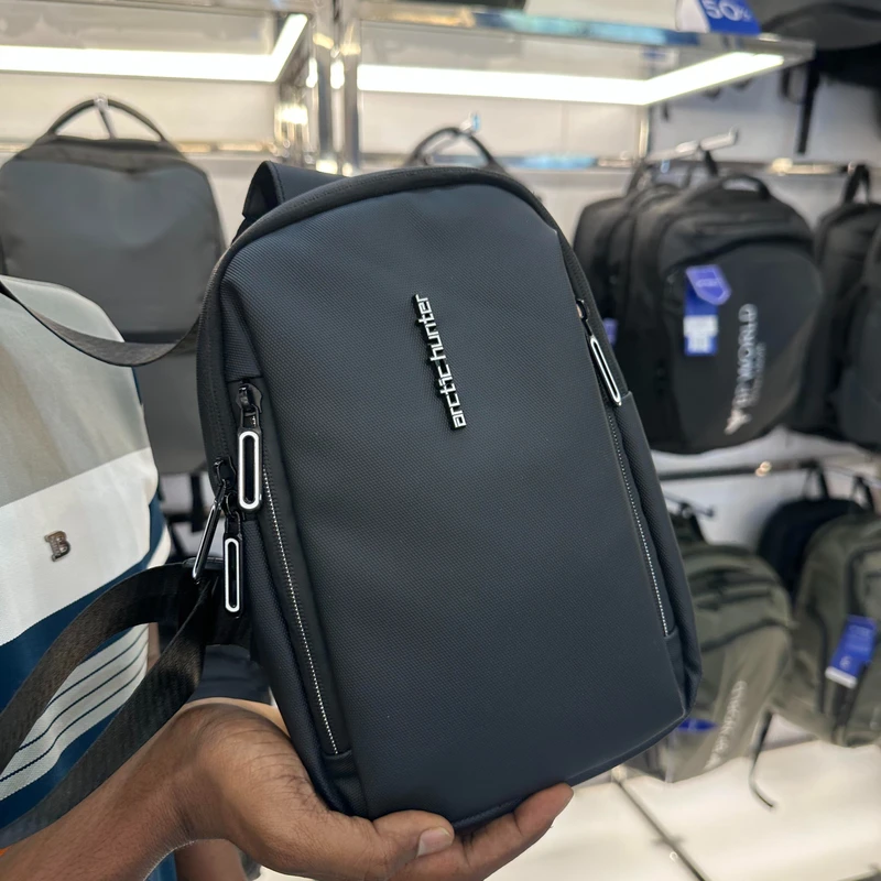 Men's Oxford Chest Bag | Casual Crossbody Shoulder Bag | Small Diagonal Bag for Men and Women | Black - Thumbnail 7