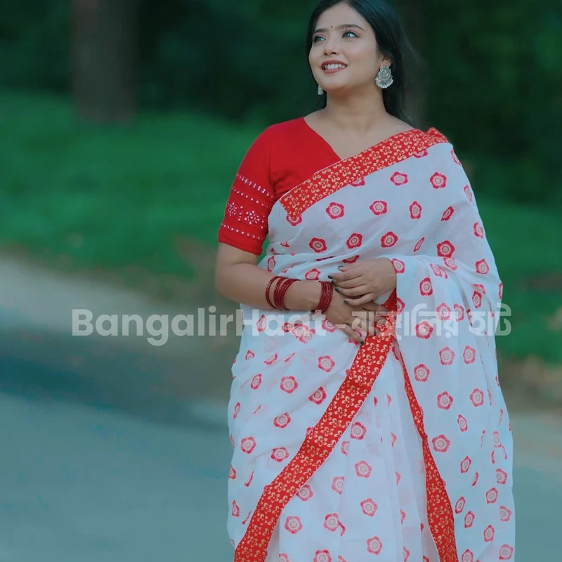 পূজা কালেকশন (ব্লাউজসহ)