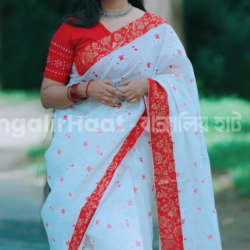 পূজা কালেকশন (ব্লাউজসহ) - Thumbnail 3