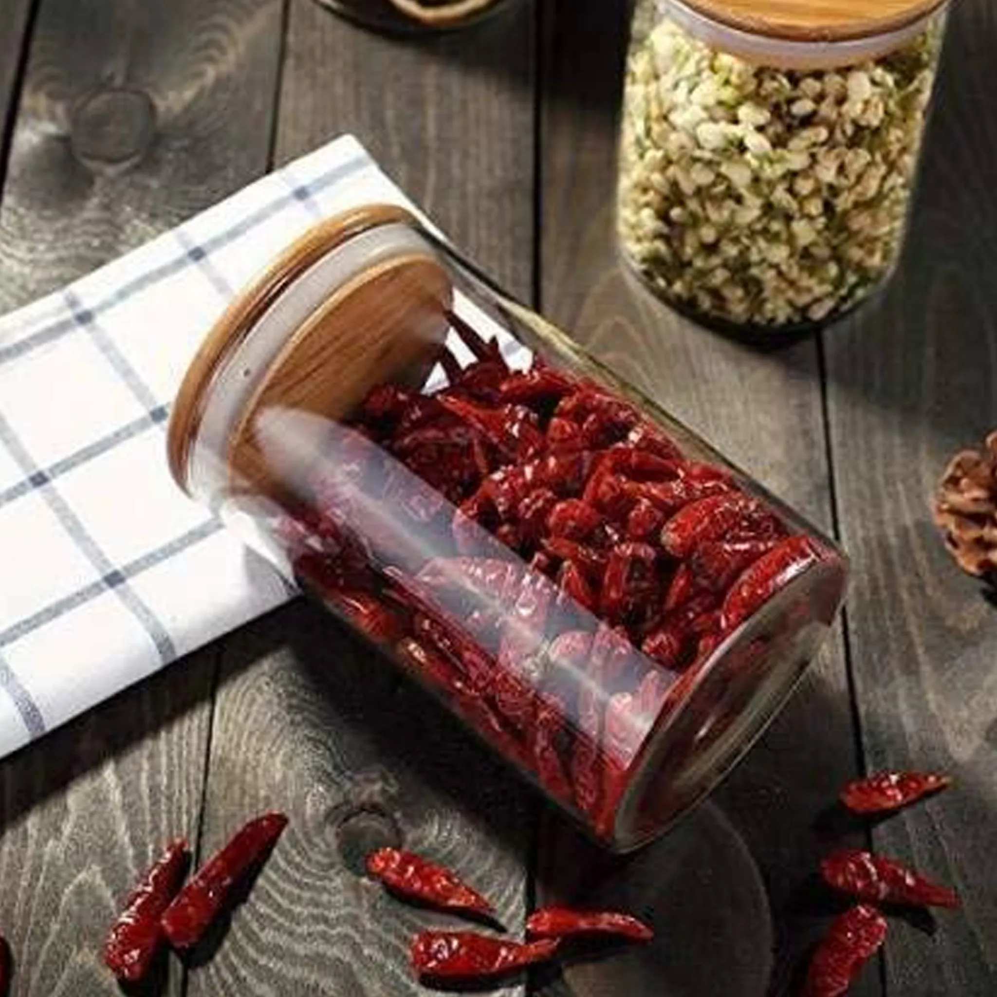 Round Design Single Storage Borosilicate Glass Jar