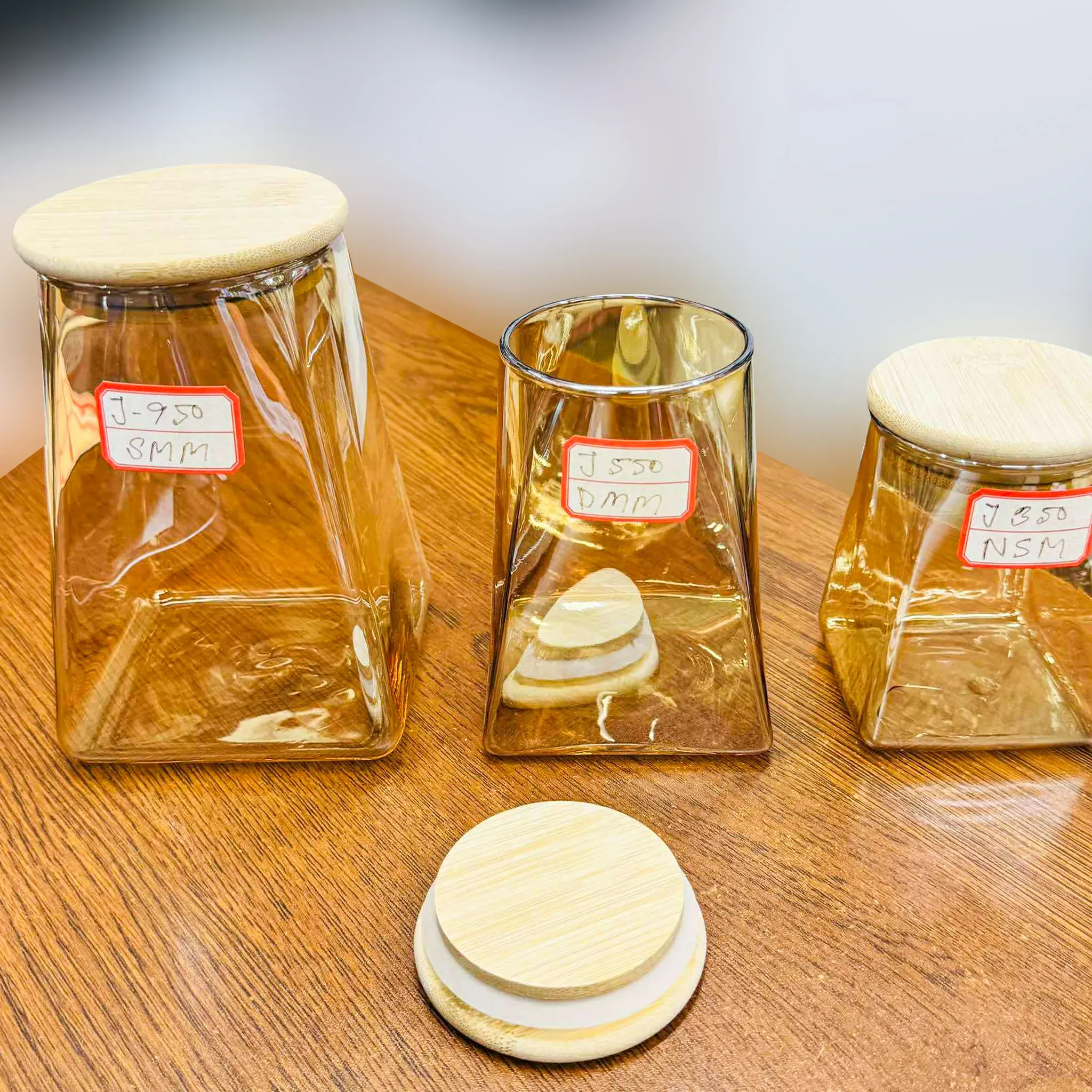 Golden Square Glass jar with lid
