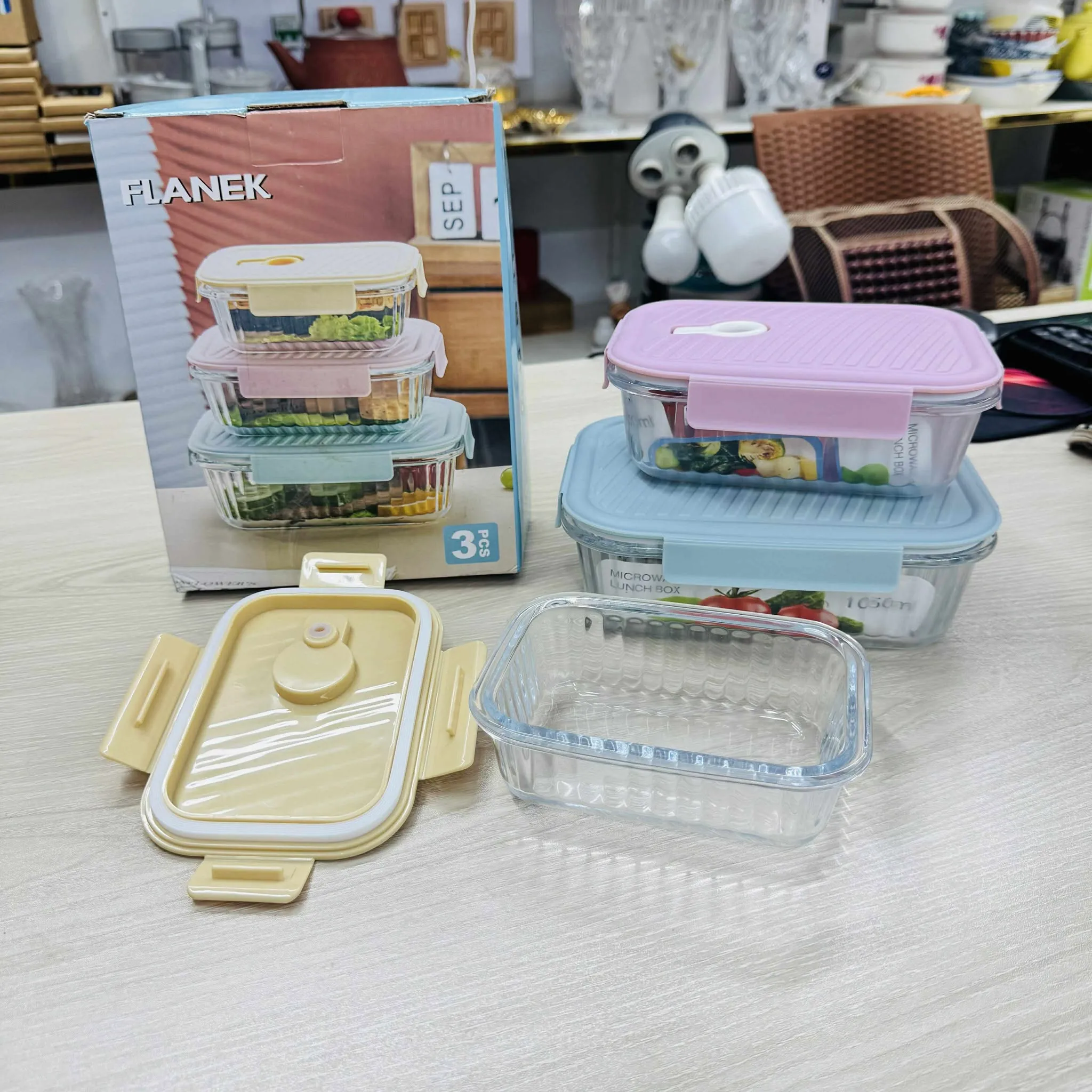 3-Piece Rectangular Fridge Set – Food Storage Glass Containers with Lids Brand: Generic - Image 4