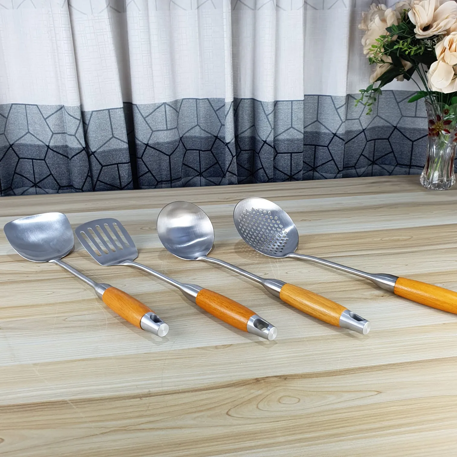 4pcs Wooden Handle Curry Spoon Set 00931
