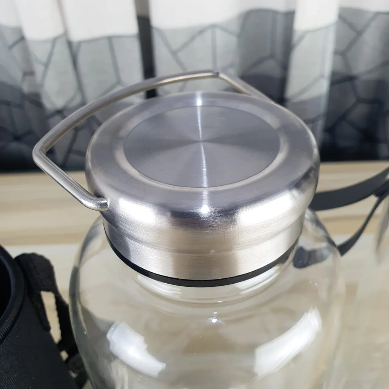 2000ml Bottle Combo Offer (Glass Cup Plus & Smart Lock)