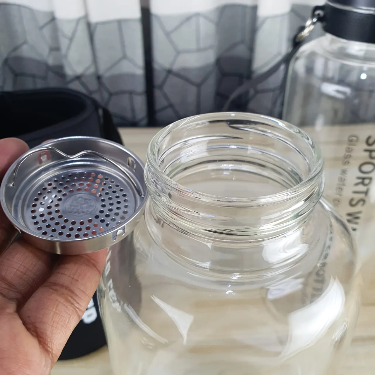 2000ml Bottle Combo Offer (Glass Cup Plus & Smart Lock) - Image 4
