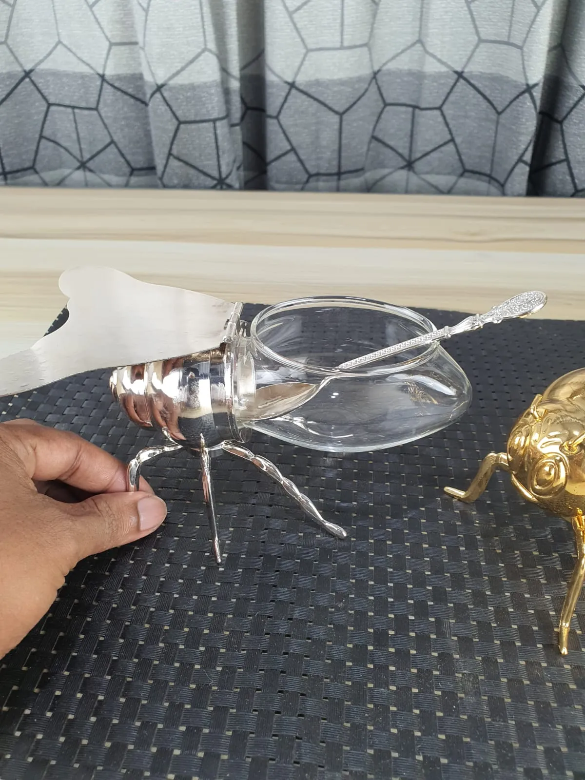 Bee Honey Jar with Spoon 01001