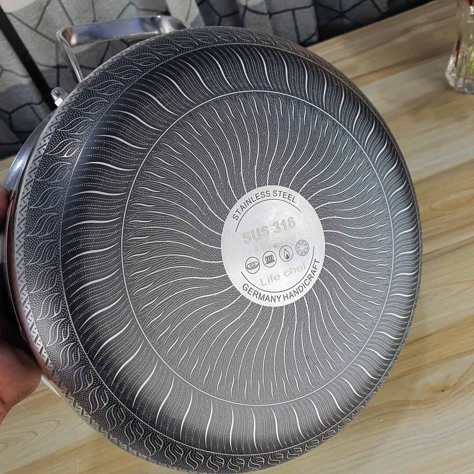 28cm Honeycomb Sospan 01022 - Image 3
