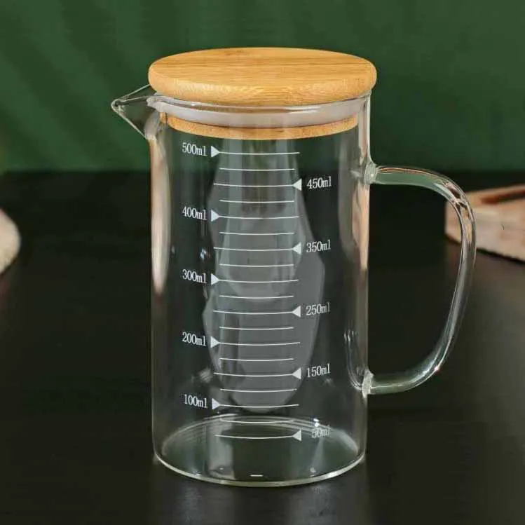 500ml Borosilicate Measuring Cup with Wooden lid 00937