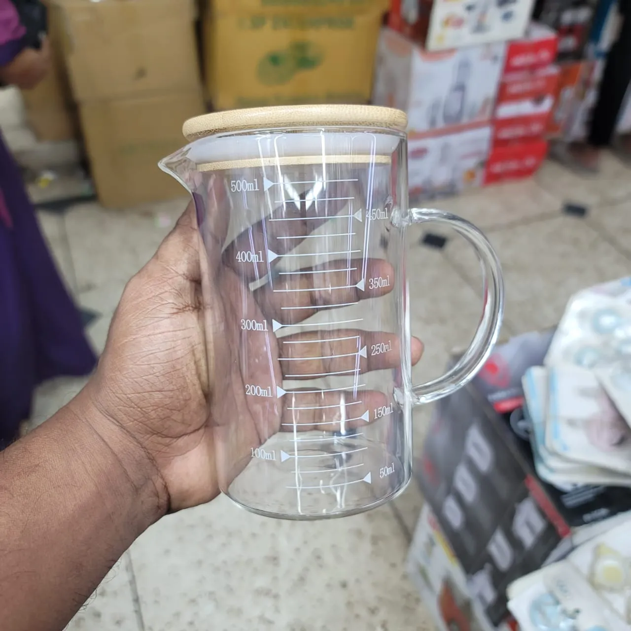500ml Borosilicate Measuring Cup with Wooden lid 00937 - Image 3