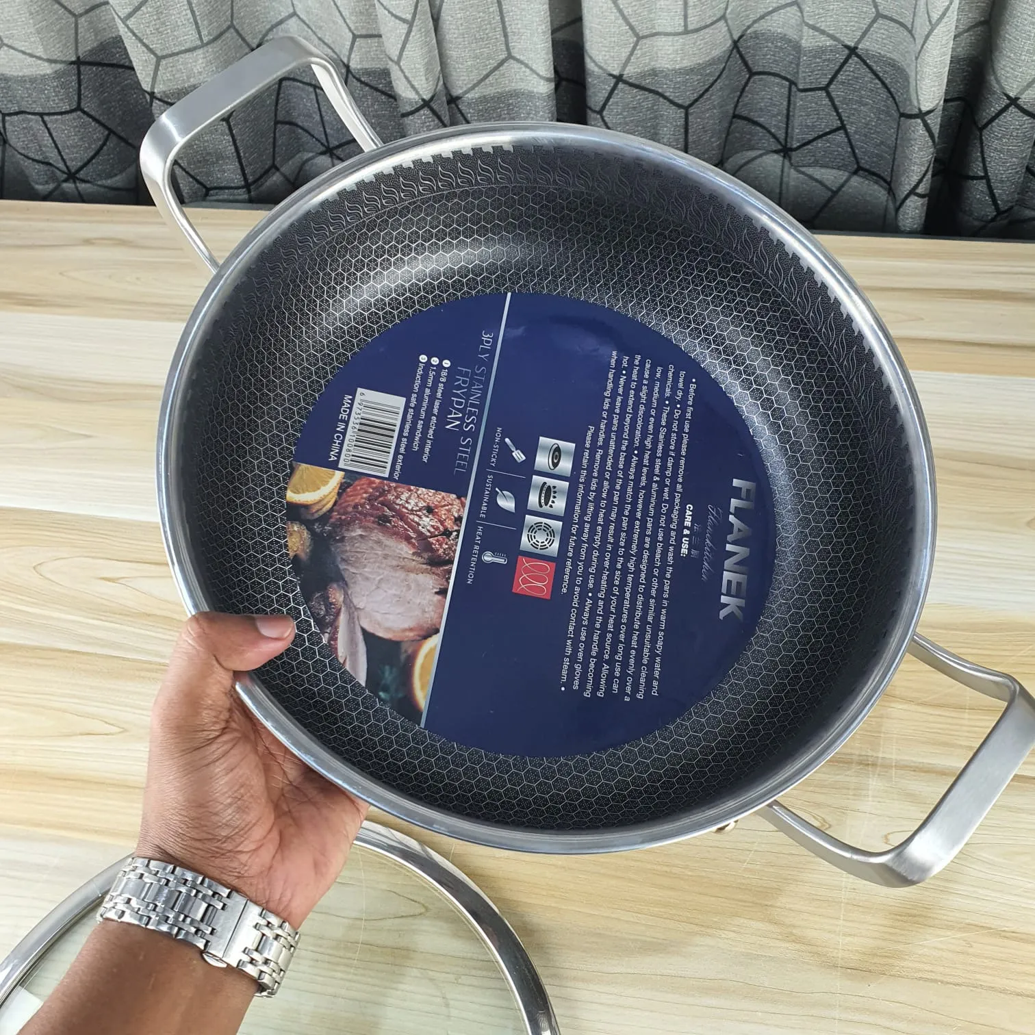 32cm Honeycomb Deep Multipan 316Grade 00961 - Image 4