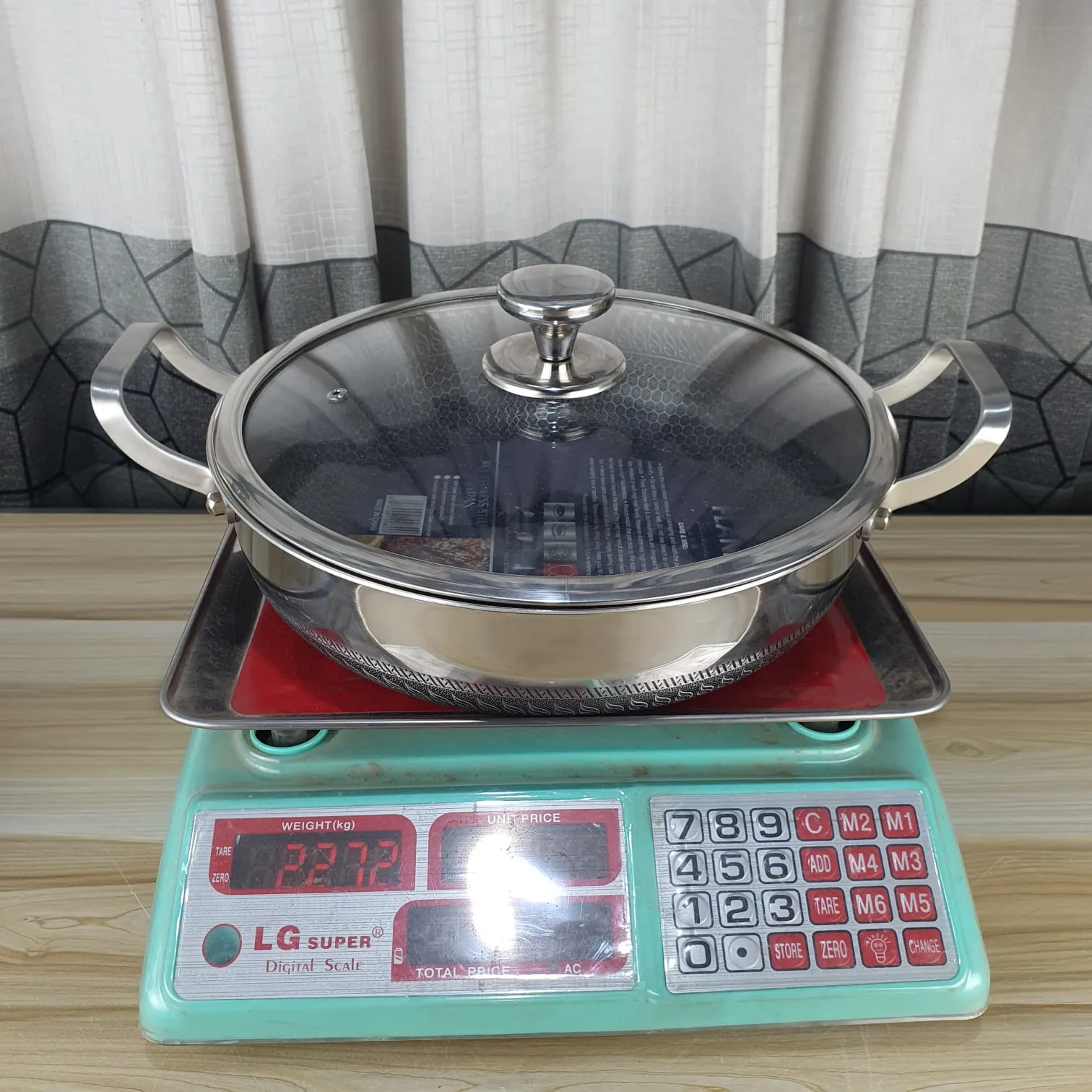 32cm Honeycomb Deep Multipan 316Grade 00961