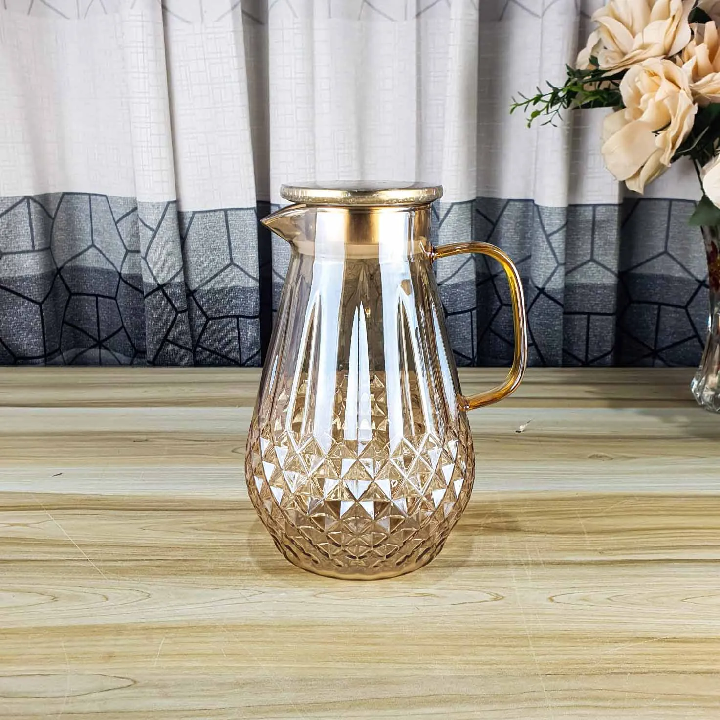 1.8 liter Diamond Glass Jug (GOLDEN) HDV-20 01206
