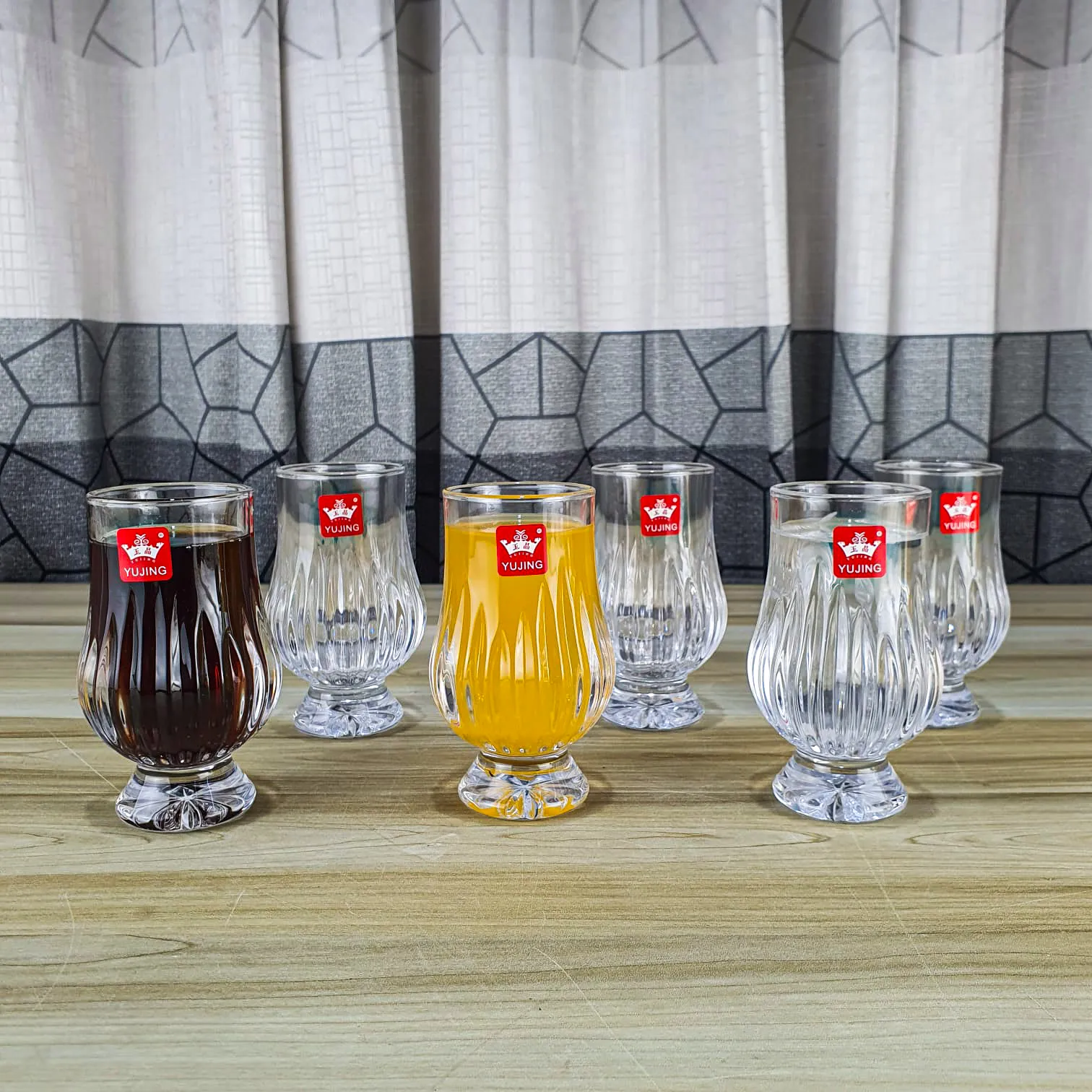 Yujing Short Juice Glass Staip HLN YJ3212 01273