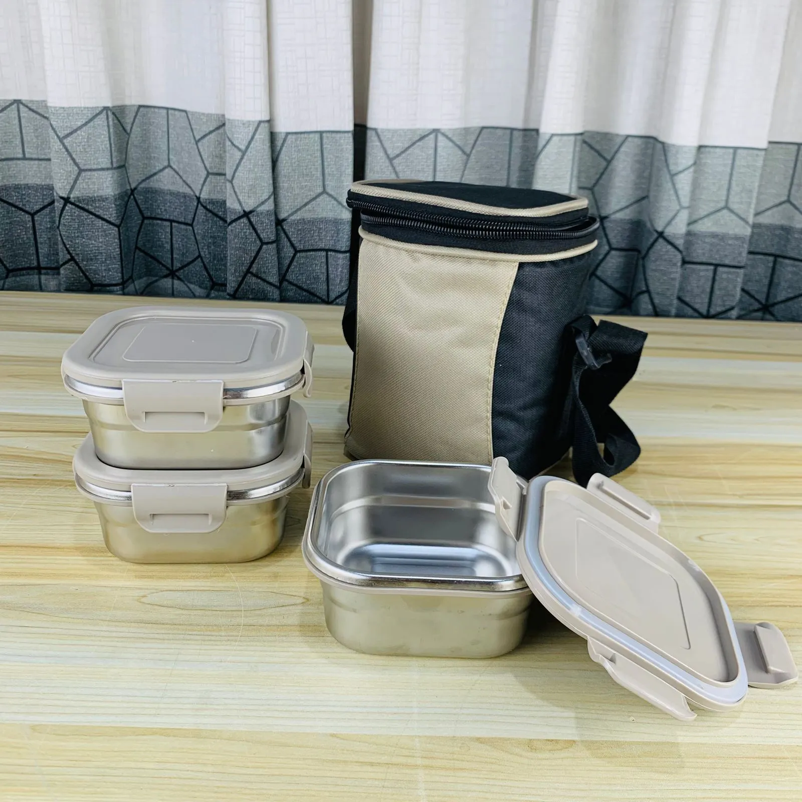 Square Lunch Box 3bati With Bag