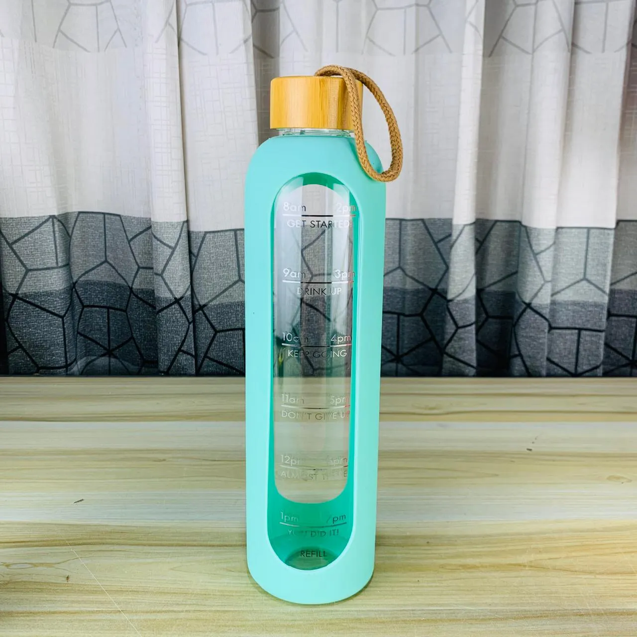 Silicone Cover Wooden Lid Glass Bottle 00946