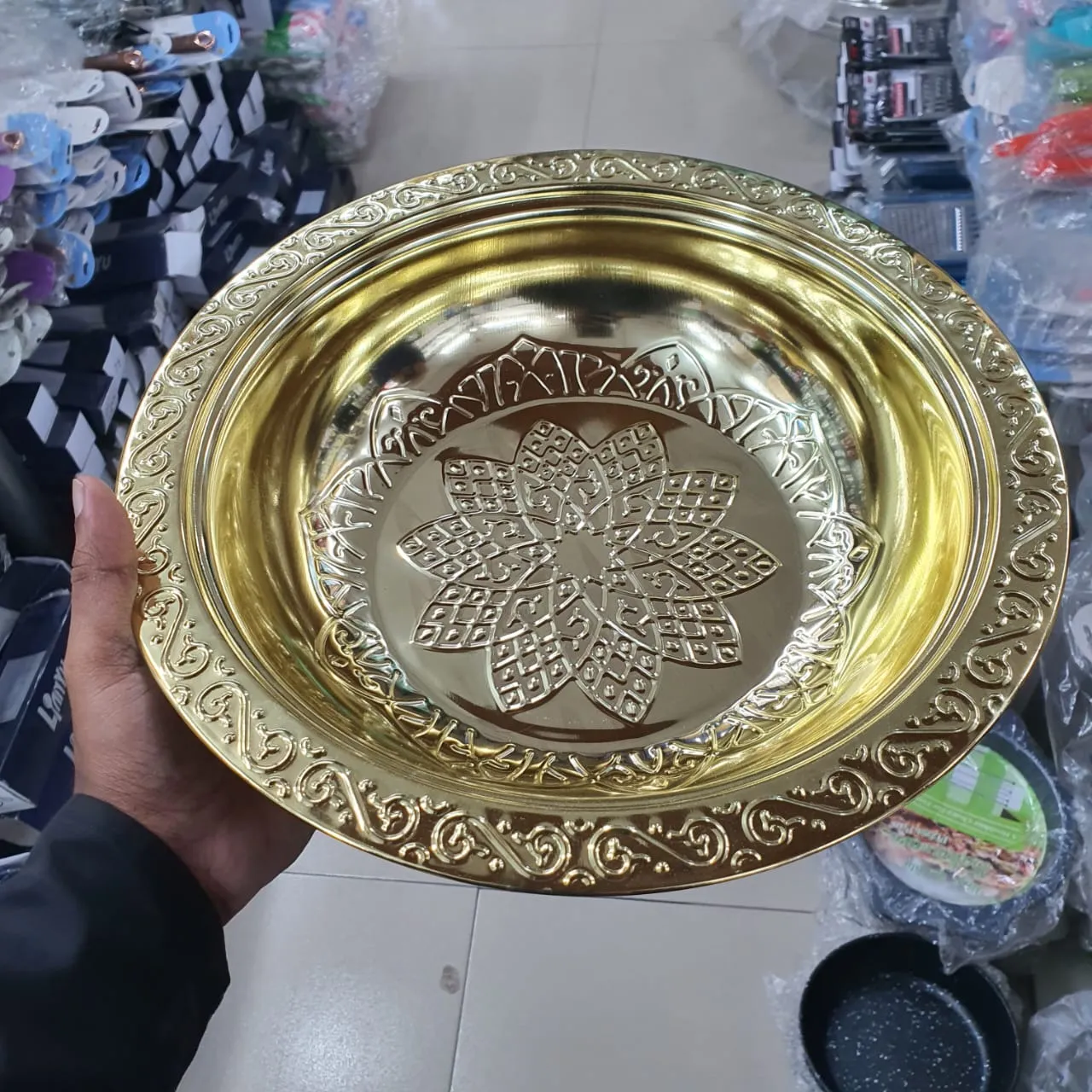 Stainless Steel Golden Serving Bowl 01262 - Image 3