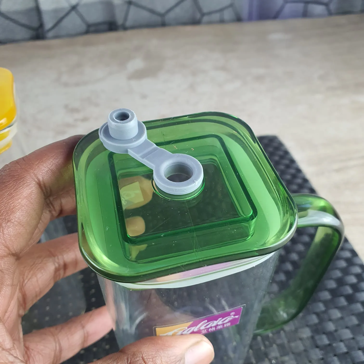 2pcs Square Juice pot With Straws 00755 - Image 3