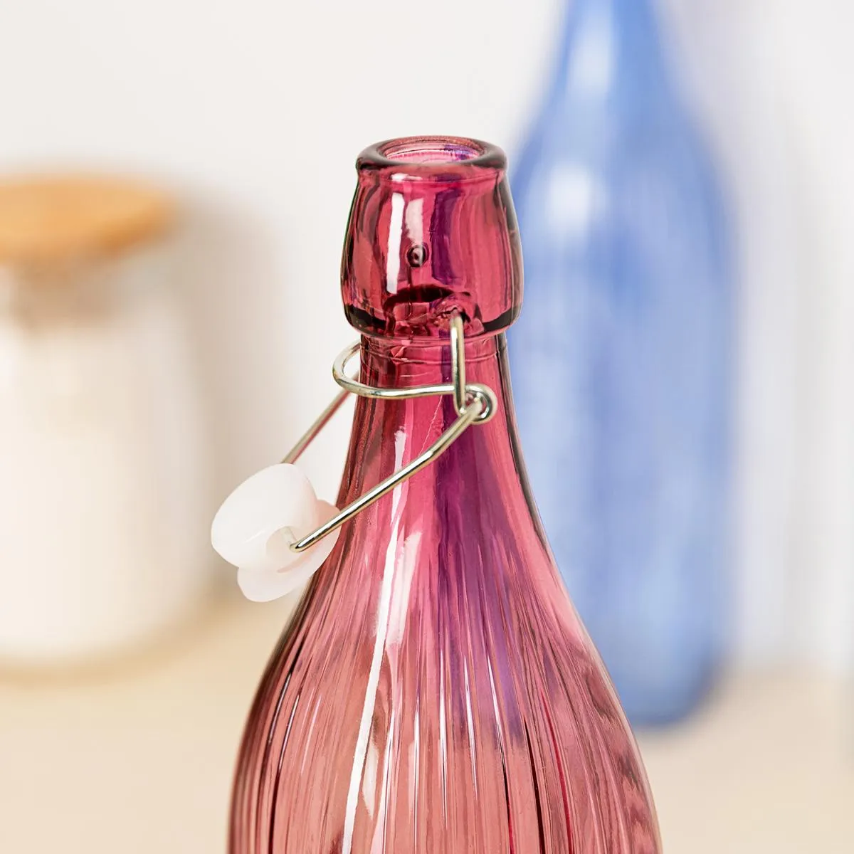 1 liter Glass water bottle ihw Square Step 01320