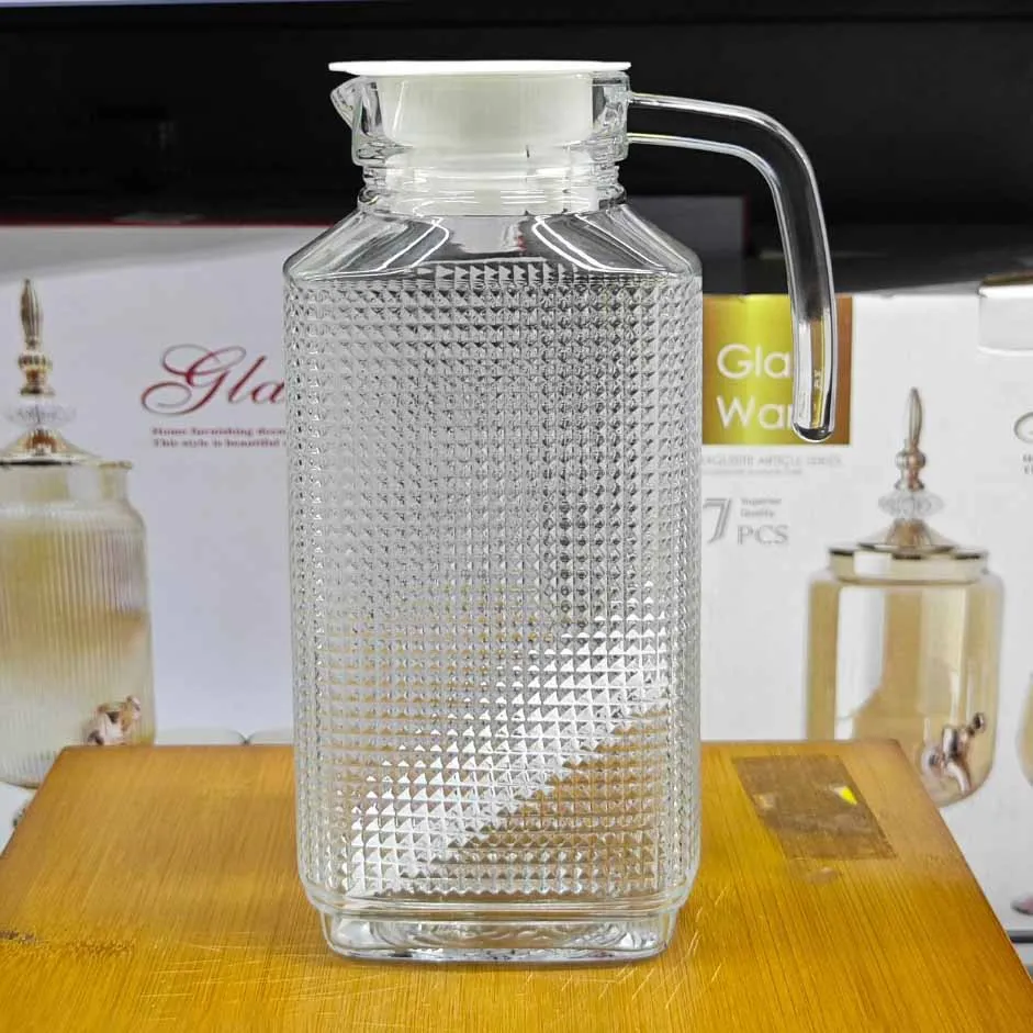 1.6 Liter Square Bubble Design Glass Jug 01186