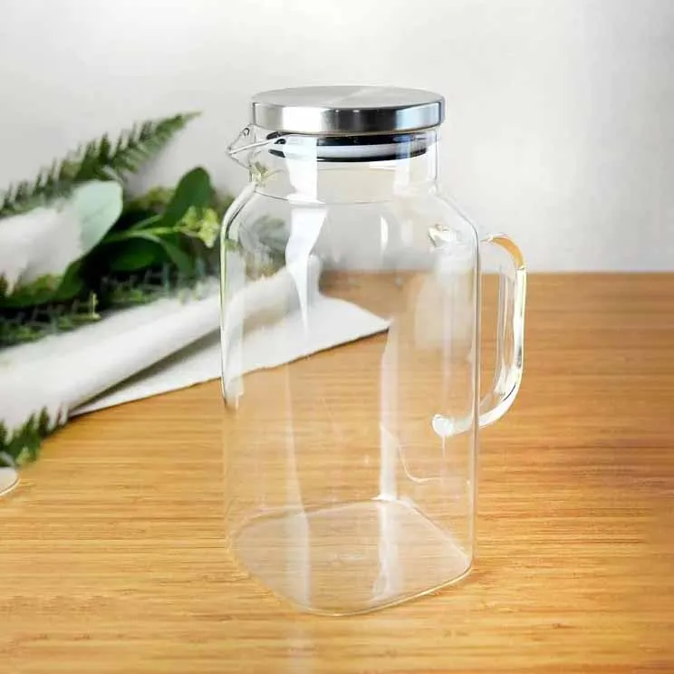 1.5 Liter Square Glass Jug Steel Lid 00952