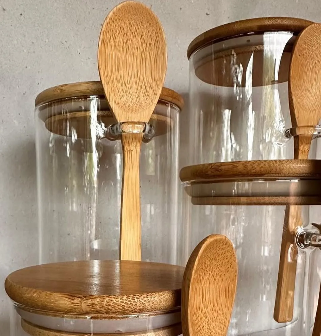 Airtight Round Jar With Spoon 01191 - Image 3