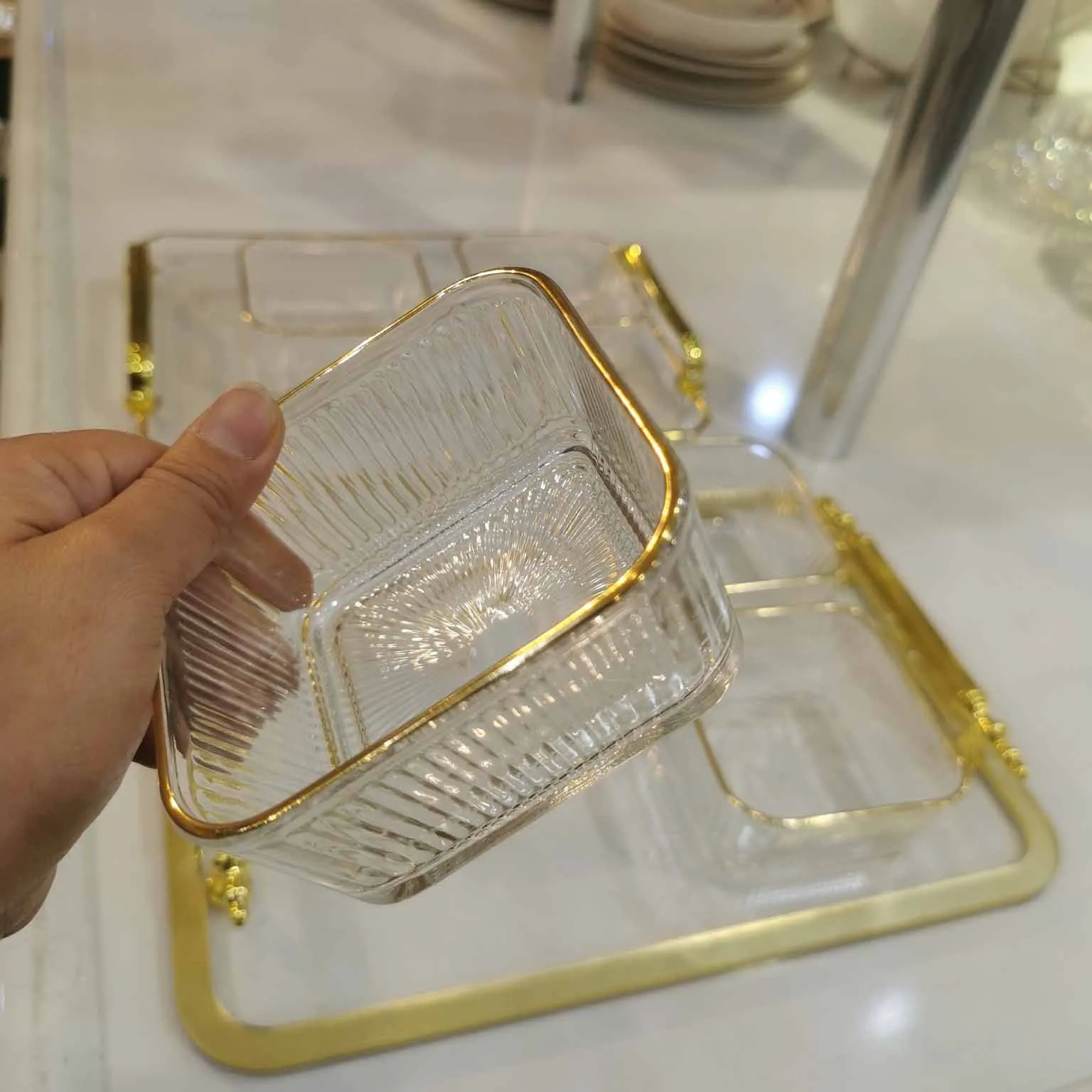 Square Gold Rim Step Design Dessert Bati 00977