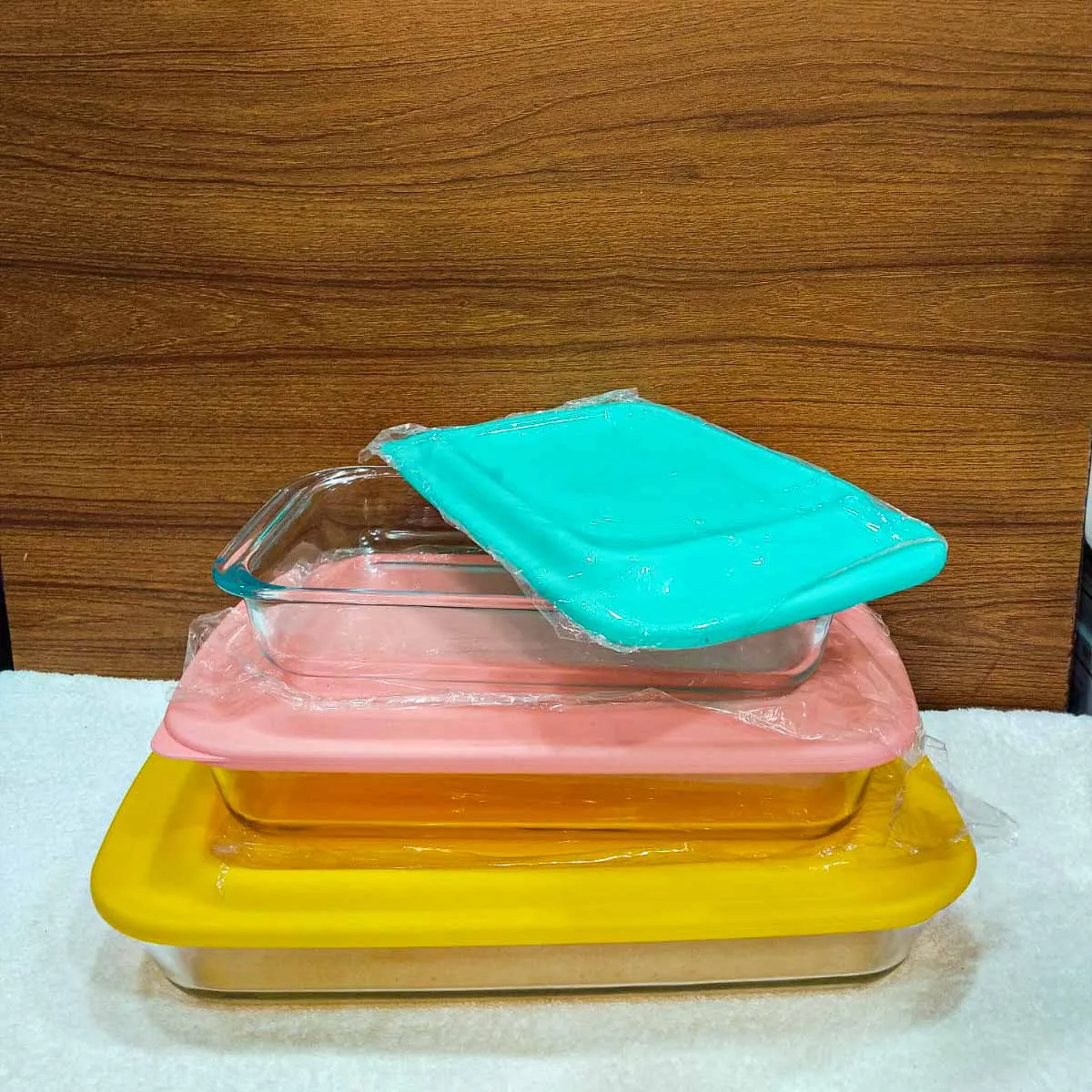 3pcs Rectangular Serving Dish Multi Colour Lid 01046