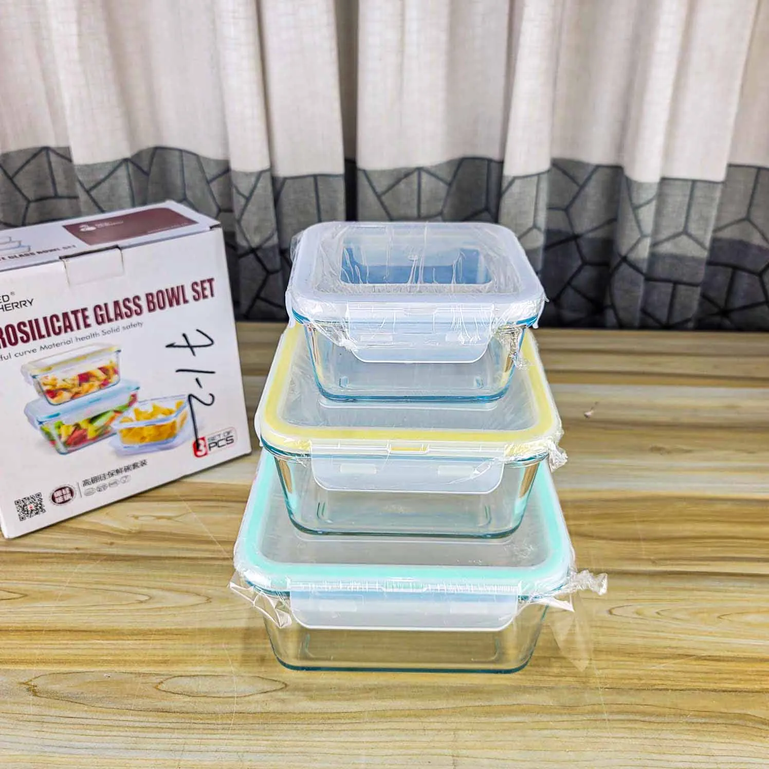 3pcs Multi Colour Square Airtight Bati Set 01090