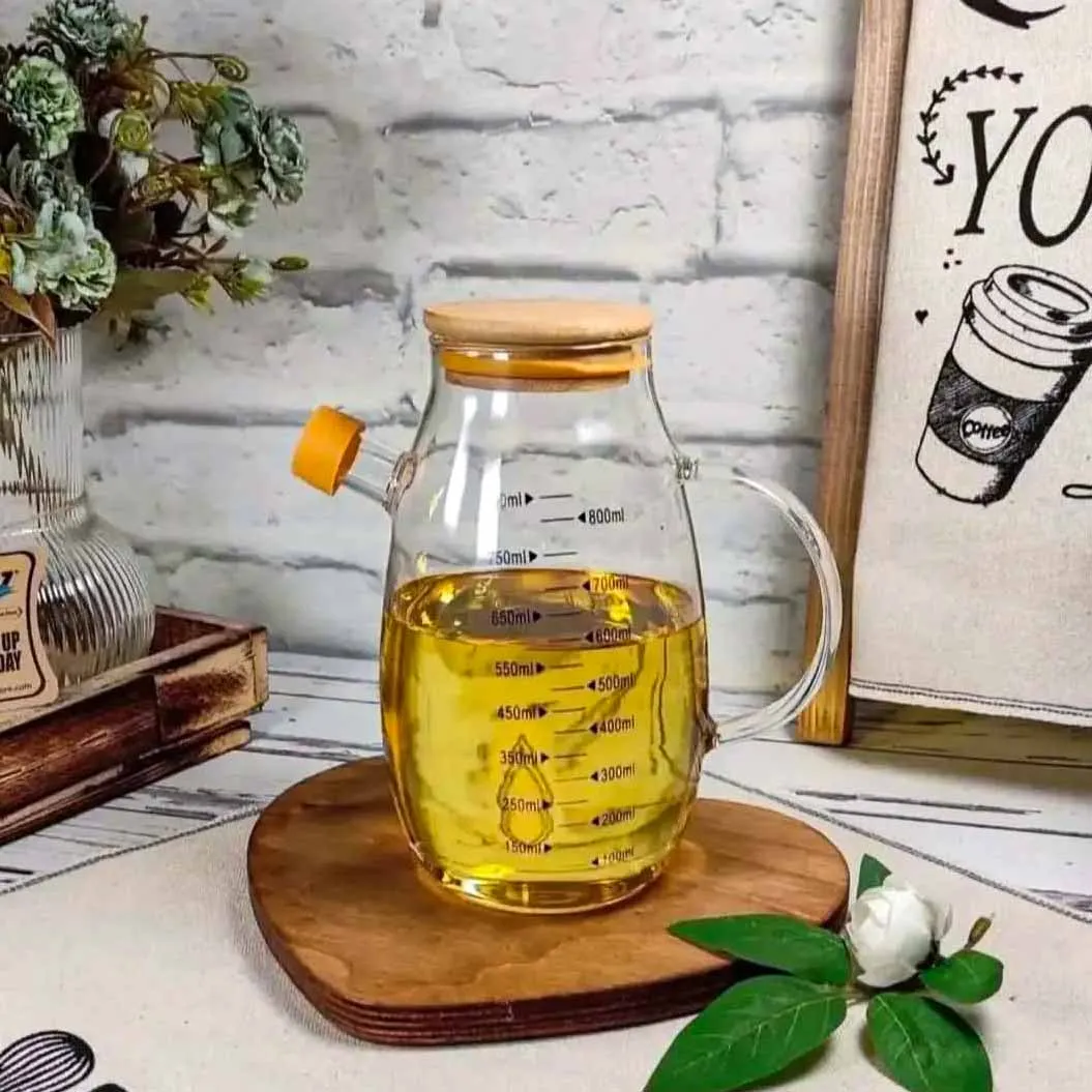 850ml Glass Oilpot Wooden Lid 01372