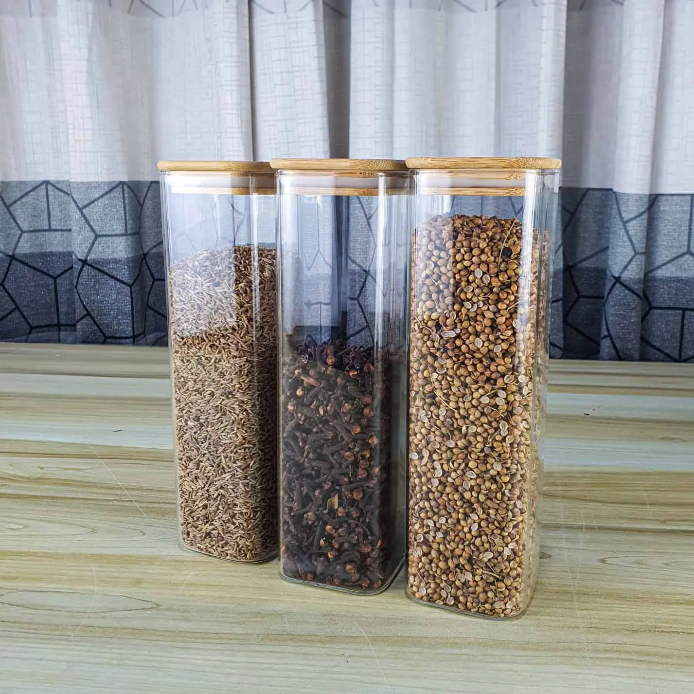 550ml Square Glass Jar Wooden Lid 01281 - Image 4