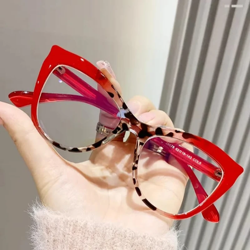 Shivering Red