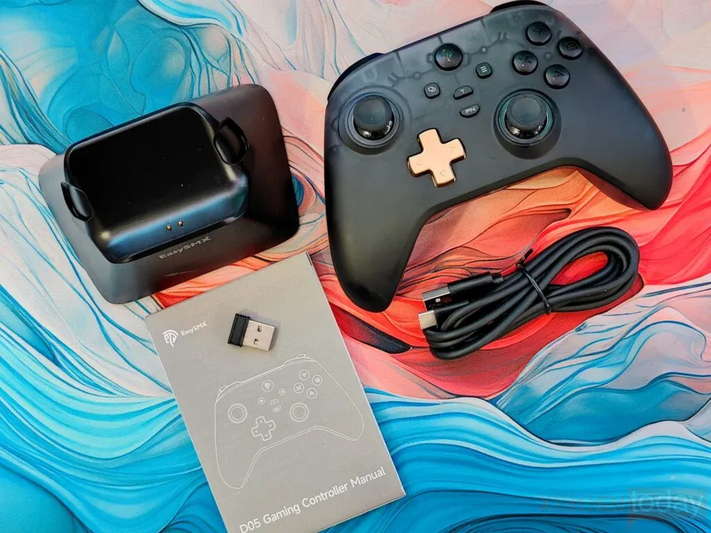 EasySMX D05 Multiplatform Gaming Controller with Smart Charging Dock - Image 4